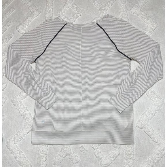 lululemon athletica Gray Striped Long Sleeve Tee - Picture 5 of 8